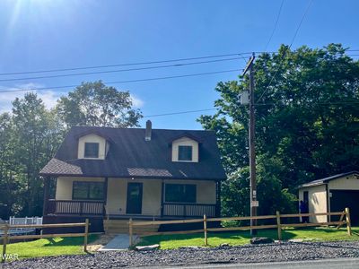 273 Hamlin Hwy, Moscow, PA, 18444