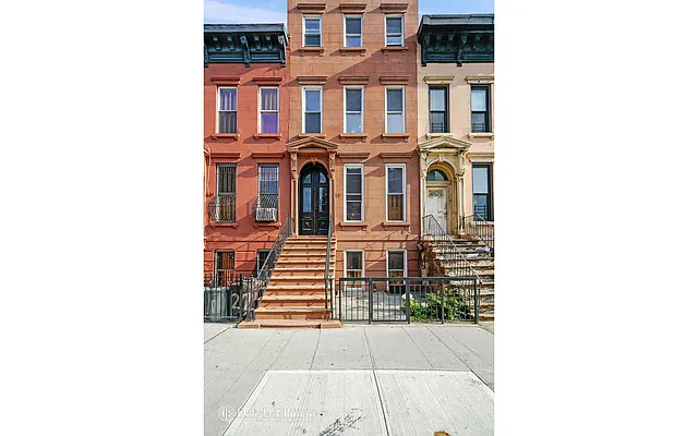 Sold by Douglas Elliman | media 29