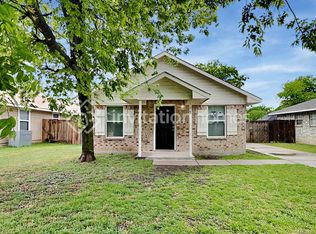 107 Cook St, Waxahachie, TX 75165