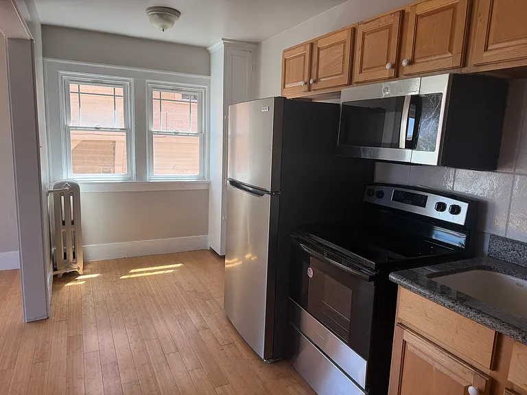 809 S I St #205 — Photo 8