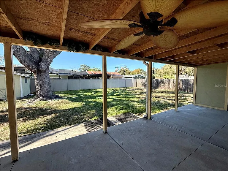 4313 S Hubert Ave — Photo 15