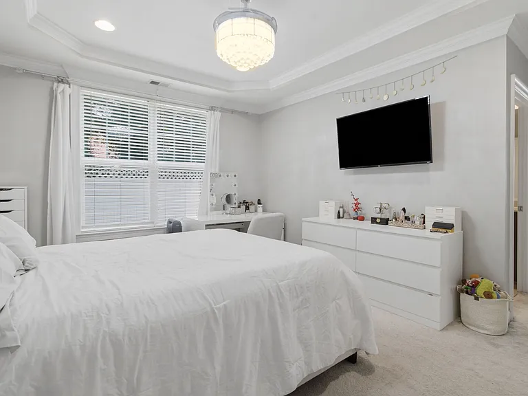 5500 Goose Pond Ln #1A — Photo 27