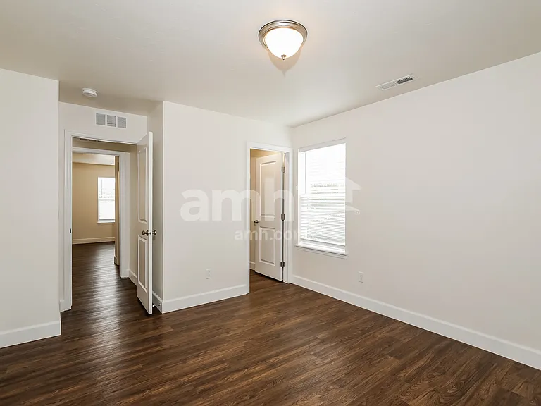1507 S Horton St — Photo 19