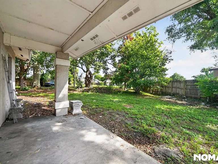 454 Loblolly Ln — Photo 13