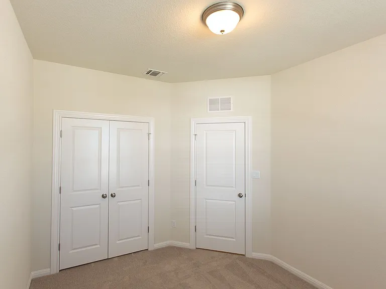 3011 Betony St — Photo 13