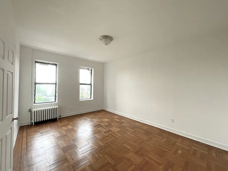 239 Ocean Ave #6L — Photo 4