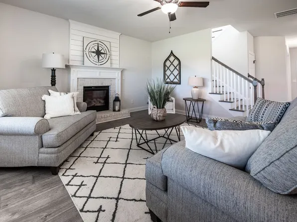 Homes Available Soon, The Silos at Glenhurst