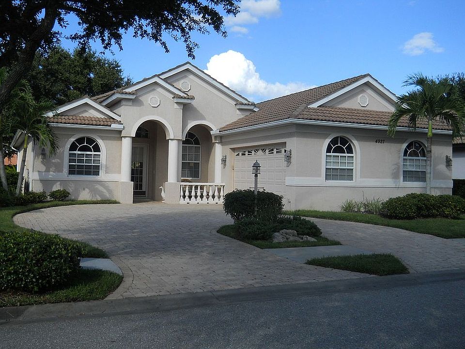 1st image of 4927 Bella Terra Dr