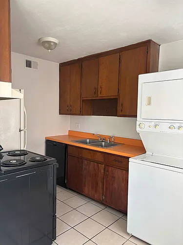 207 Lovelace Dr #8 Photo 1