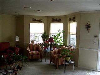 4th image of 30 Victorian Ln
