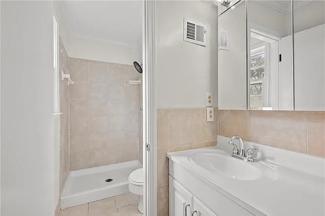 5401 W 102nd St — Photo 19