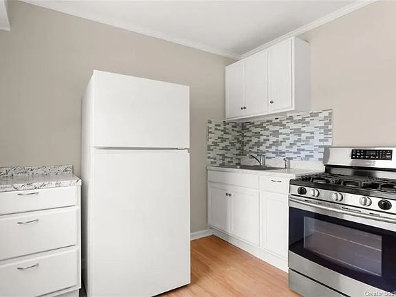 5th image of 1627 Bilbo St #2