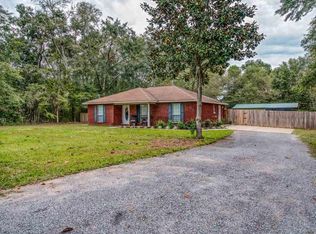 3010 Apache Dr, Pace, FL 32571