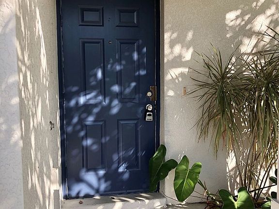2nd image of 1101 SE 24th Ave