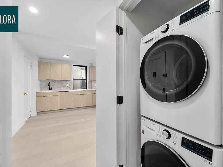 310 E 12th St #5G — Photo 14