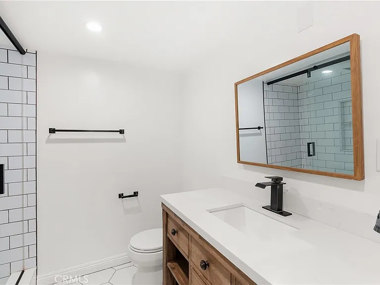 10535 Wilshire #912 — Photo 21