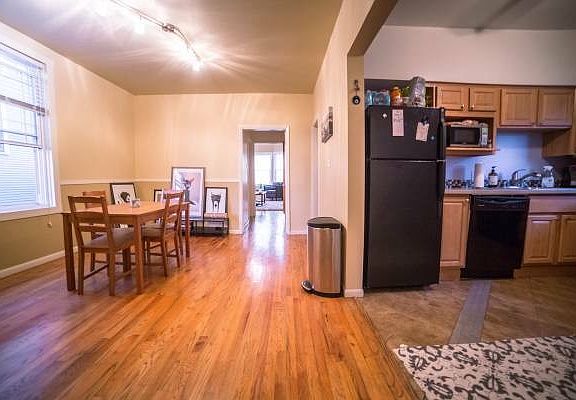 2nd image of 626 Highland Ave