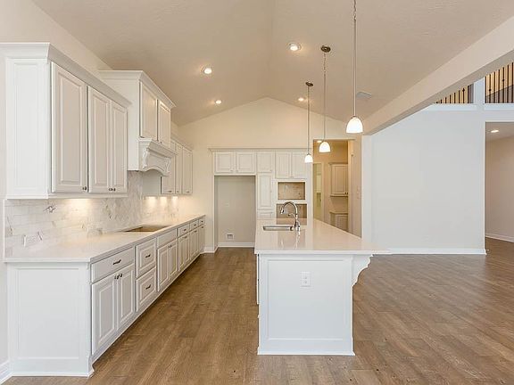 4th image of 3918 Morning Creek Ct