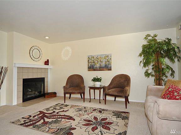 3rd image of 3411 M Pl SE APT B