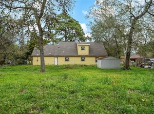 305 Holly Dr, Baytown, TX 77520