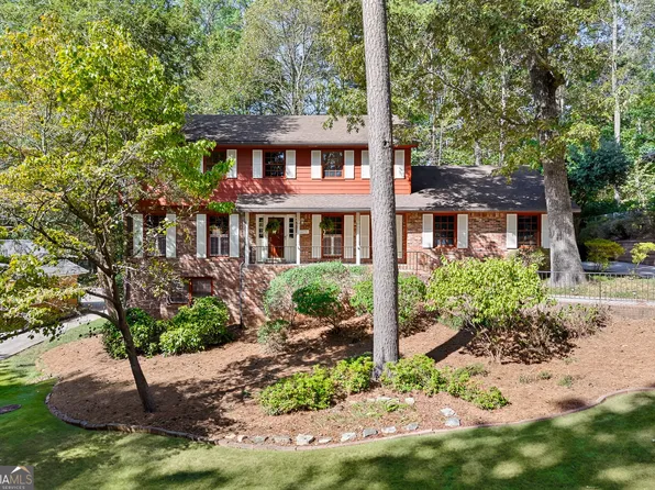 4098 Nancy Creek Way NE, Atlanta, GA 30319