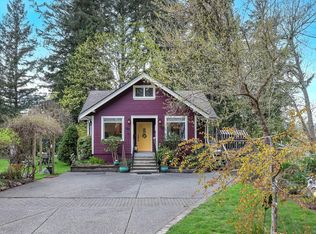 325 Harmston Ave, Courtenay, BC V9N 2X1