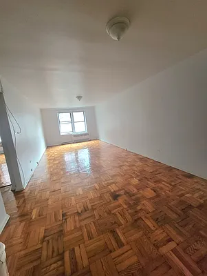 Rented by Voro Purple LLC | media 1