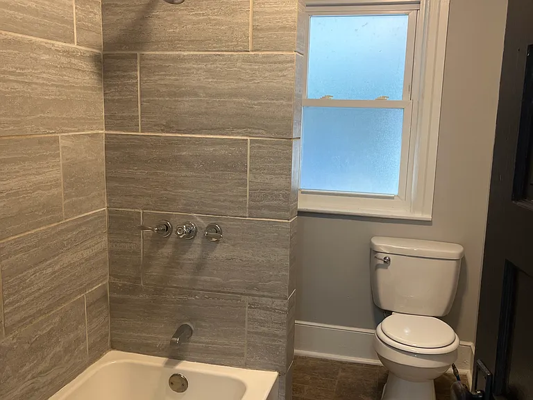 1134 Park Ave — Photo 6