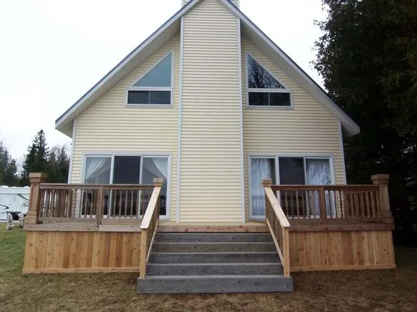 16739 S Scenic Dr, Barbeau, MI 49710