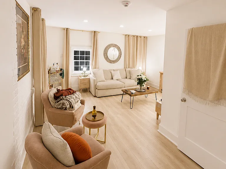 59 Perry St #1 — Photo 1
