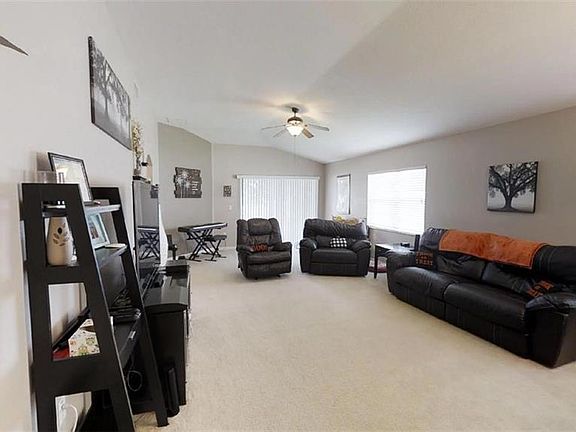 4th image of 7349 Tower Bridge Dr