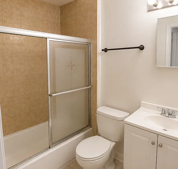 1932 N 7th St #8 — Photo 3