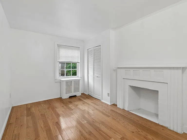 1225 Spruce St #3F — Photo 7
