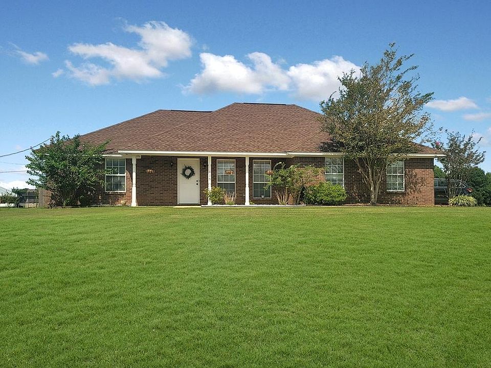 1st image of 115 Eastbriar Dr