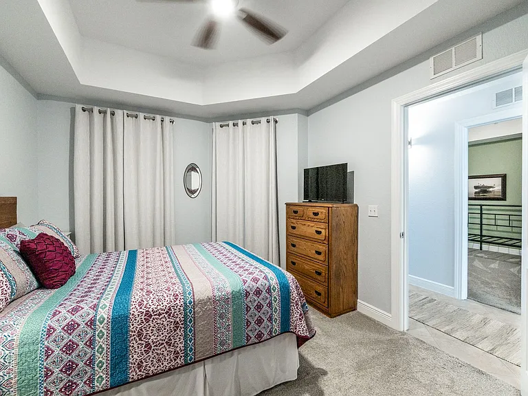 5116 Melbourne St #B-303 — Photo 39
