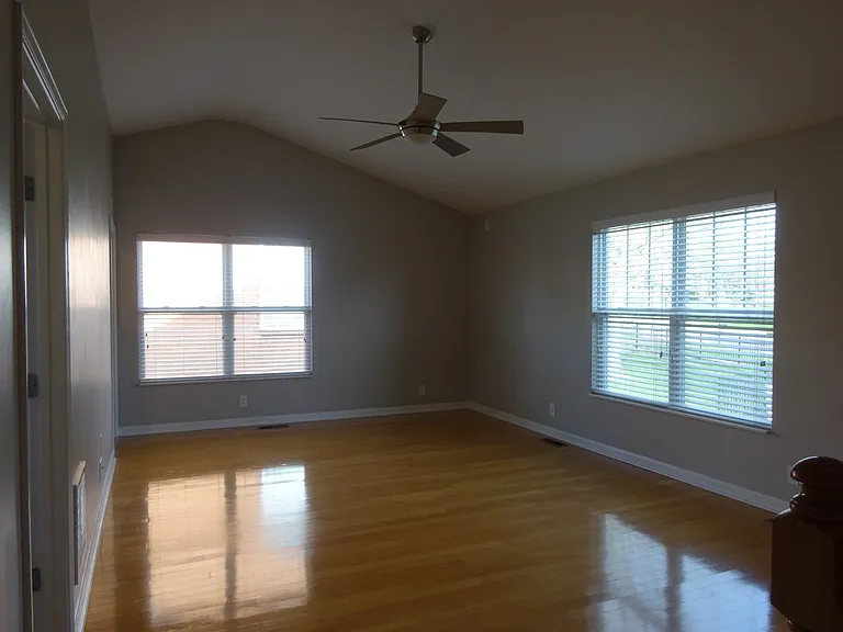 1713 Liberty Pike — Photo 14