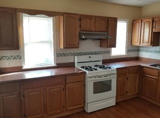 564 Main St APT 2, Pawtucket, RI 02860