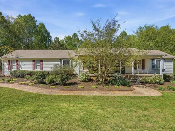 310 Holly Springs Rd, Inman, SC 29349