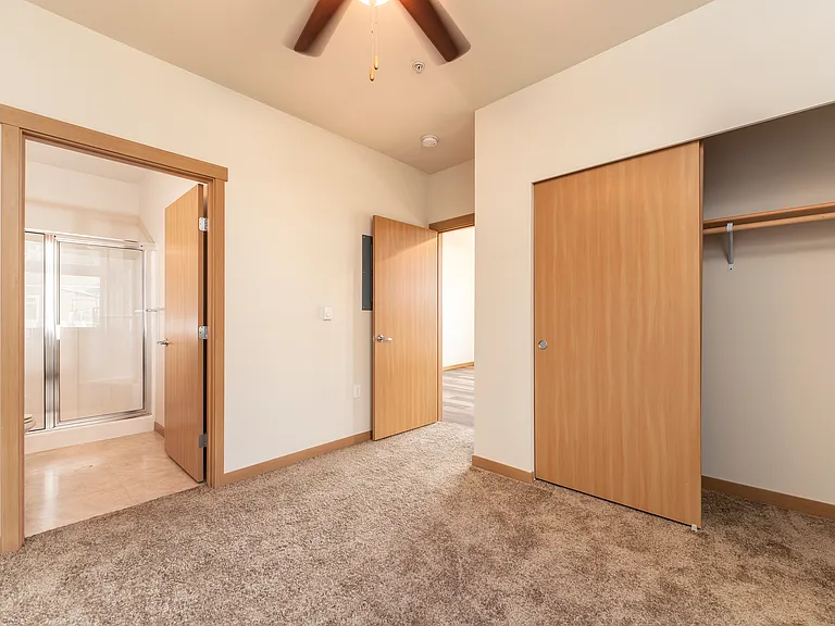 2 Bed 2 Bath Economy - 843 Sq Ft 2 Bed 2 Bath Economy - 843 Sq Ft
