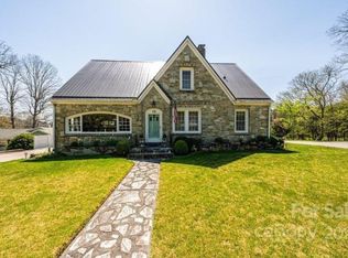 136 Bailey St, Spruce Pine, NC 28777