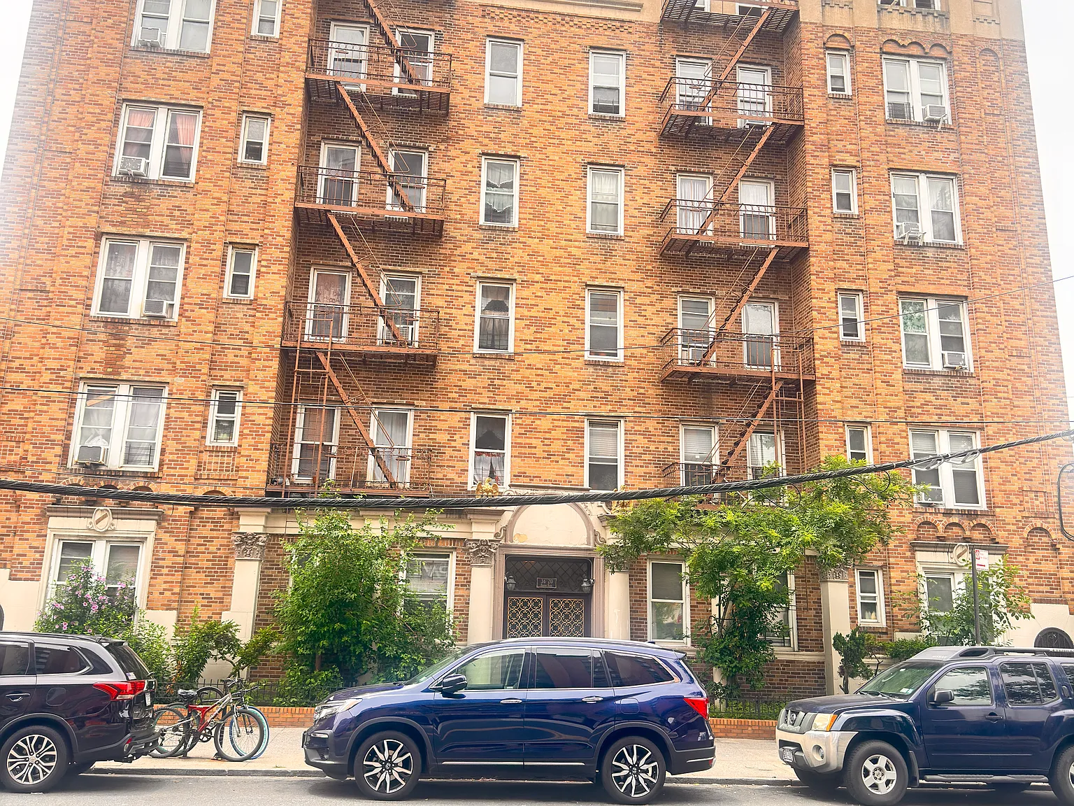 1 bed, 800 sqft, $2,300 — Photo 1