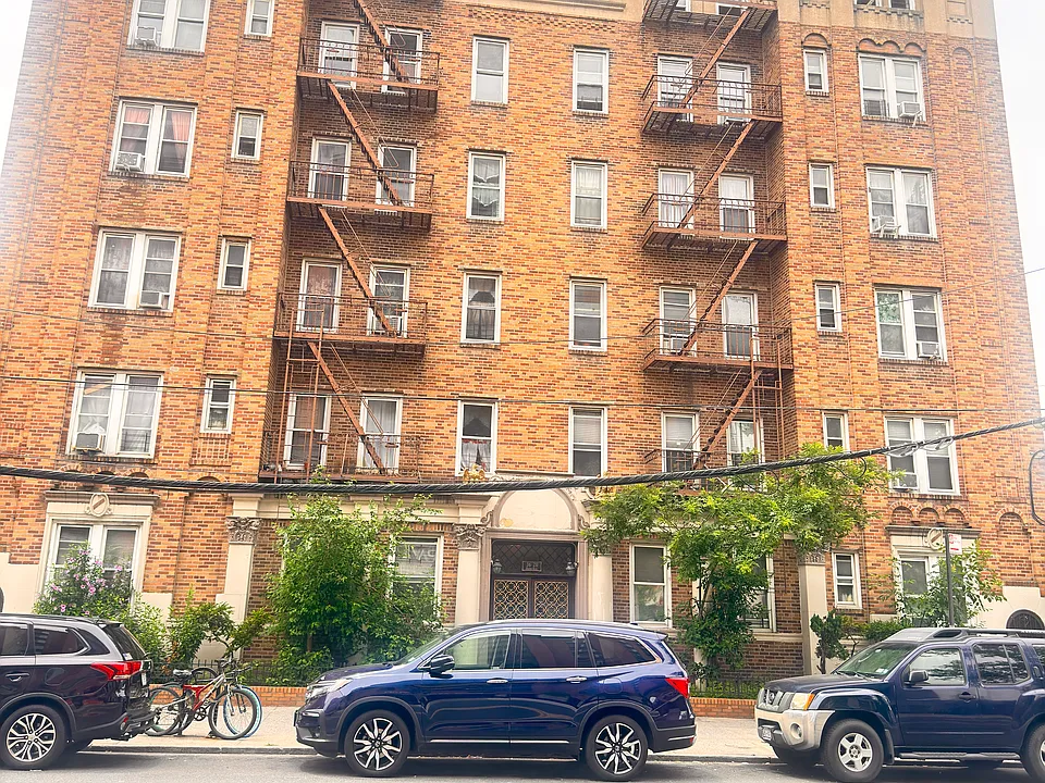 3620 Parsons Blvd #6C