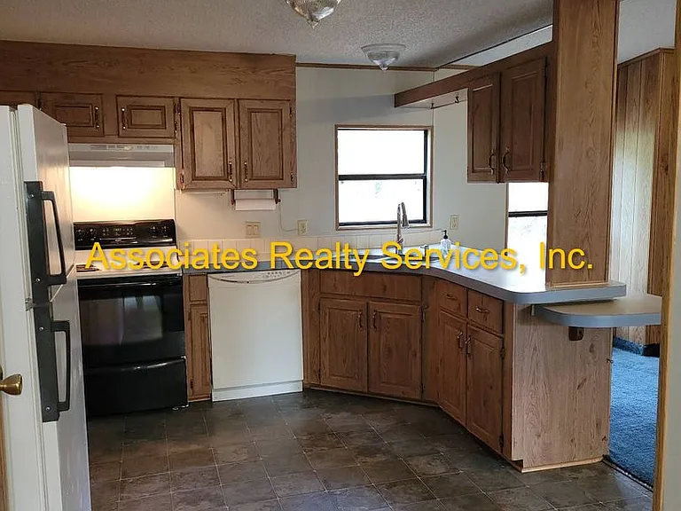 17505 N County Road 225 — Photo 4