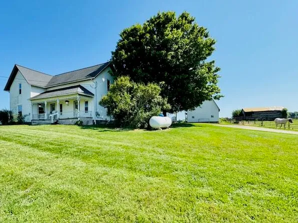 438 E Musgrove Hwy, Lake Odessa, MI 48849