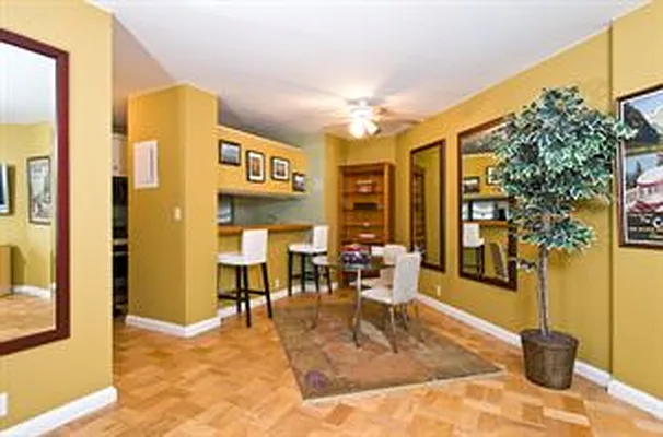 Sold by Luxury Habitat | media 2