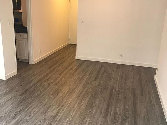 5th image of 420 E 80th St APT 11A