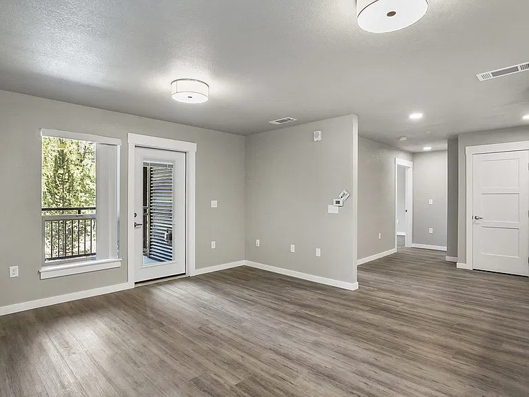 Stillwater Crossing Apartments — Photo 65