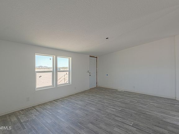 5th image of 54743 W BRAZILWOOD Lane