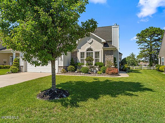 2nd image of 116 Bayville Way