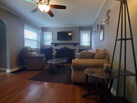 2nd image of 23 Constantia Ave